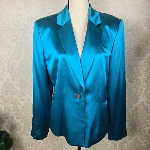 Valerie Stevens Jackets & Blazers - Valerie Stevens Size 12 Turquoise Blazer 100% Silk 1 Button Front Closure Lined